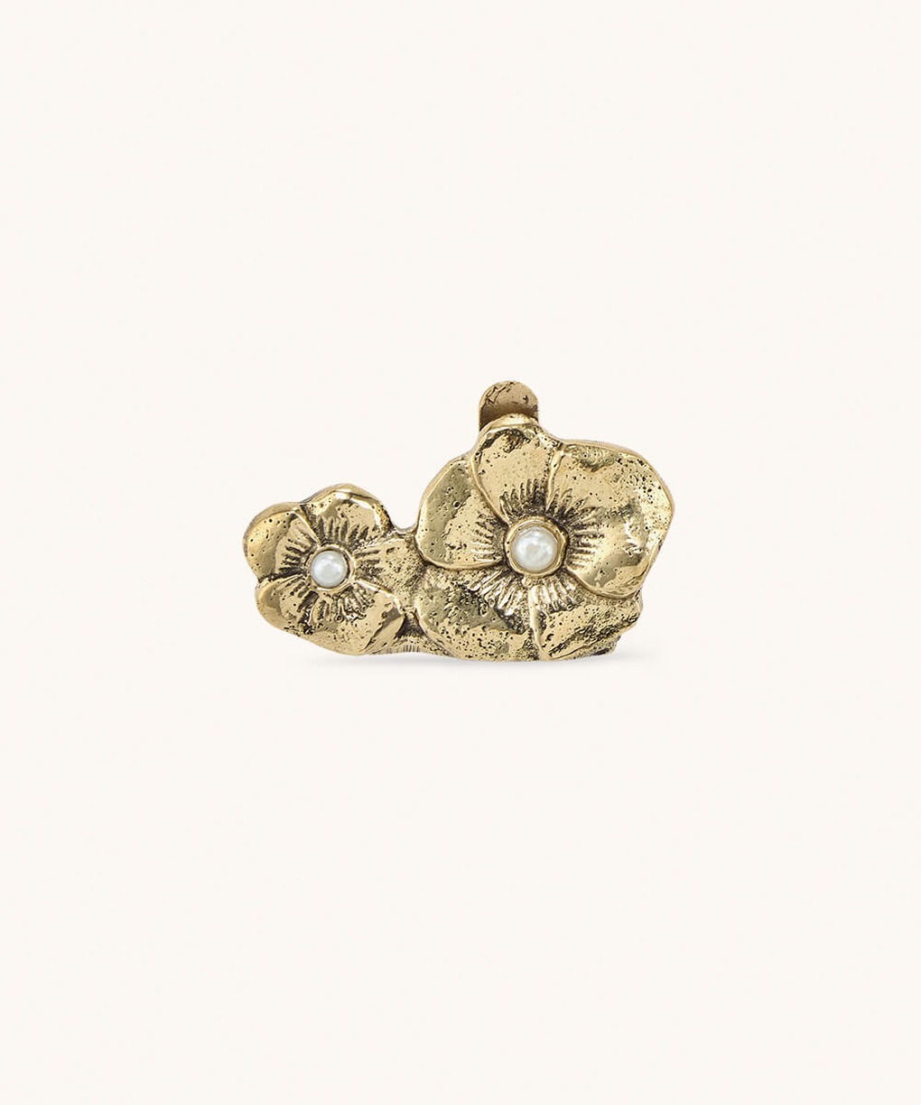 beau-marche-fleurette-pearl-place-card-holder-01-1.jpg