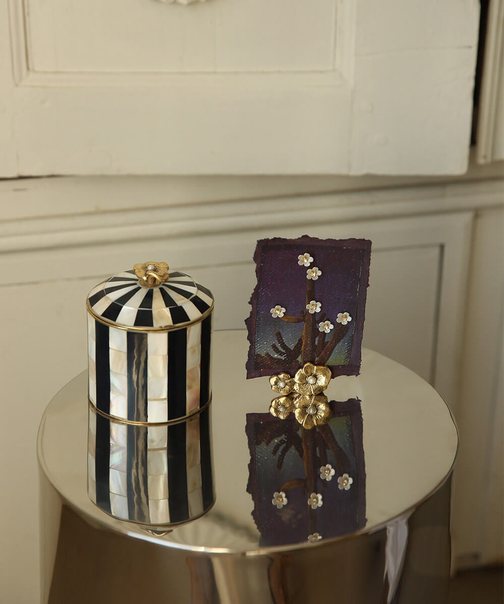beau-marche-fleurette-pearl-place-card-holder-04-1.jpg