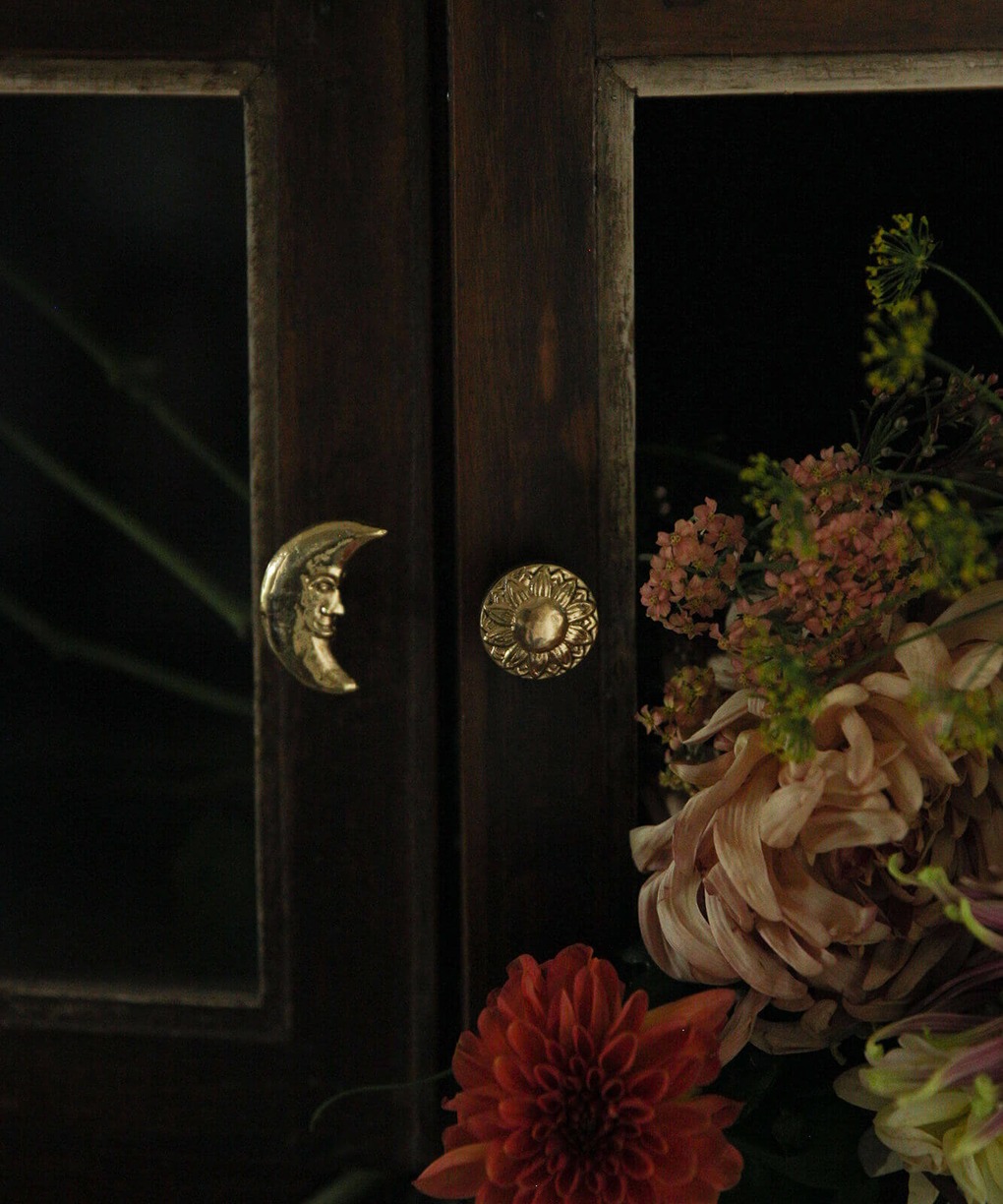beau-marche-lune-brass-knob-left-03-1.jpg