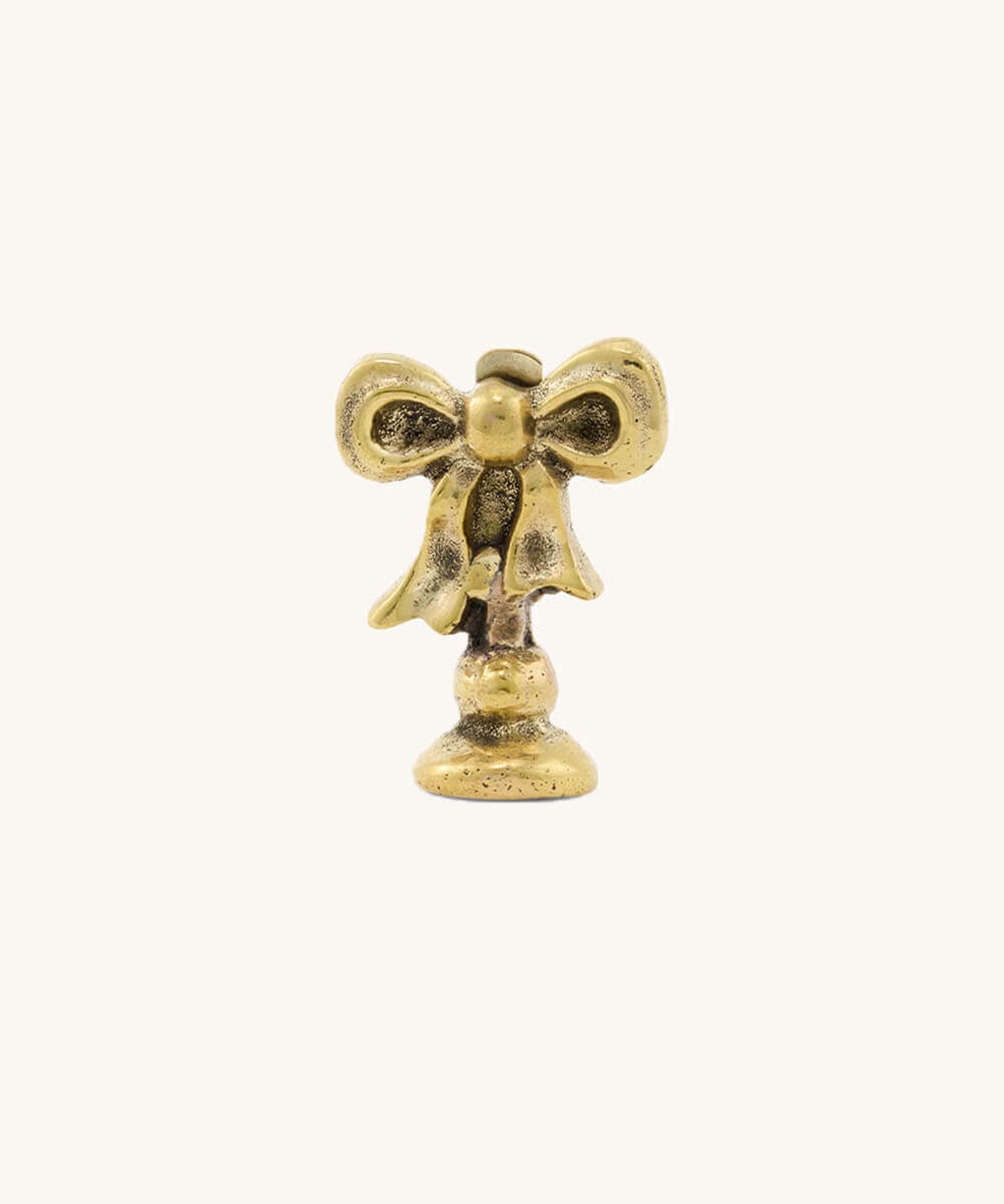 beau-marche-petit-noeud-brass-card-holder-01-1.jpg