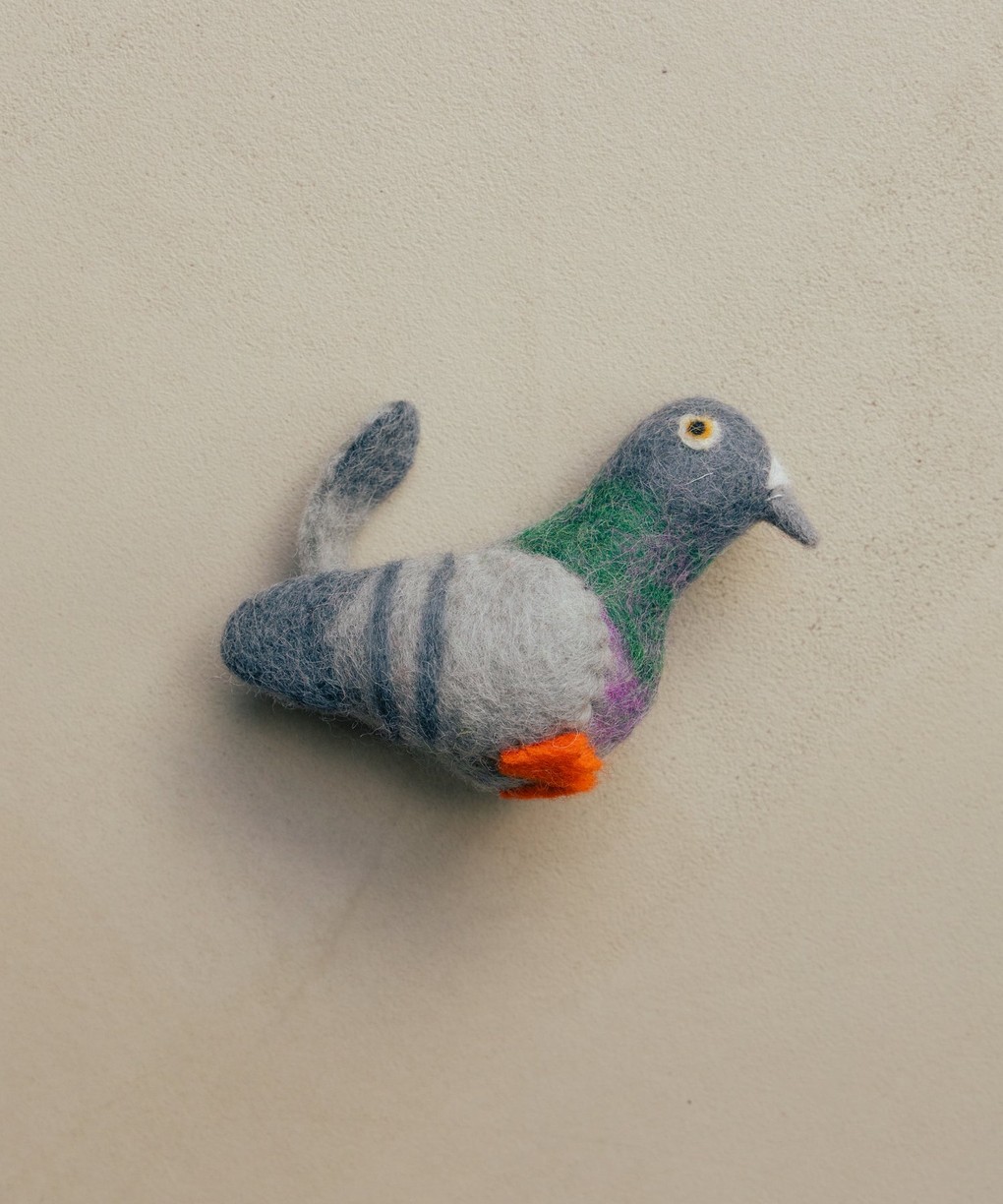 beau-marche-pigeon-felt-keychain-01