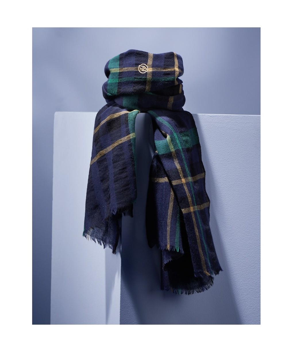 beau-marche-skomer-wool-scarf-02