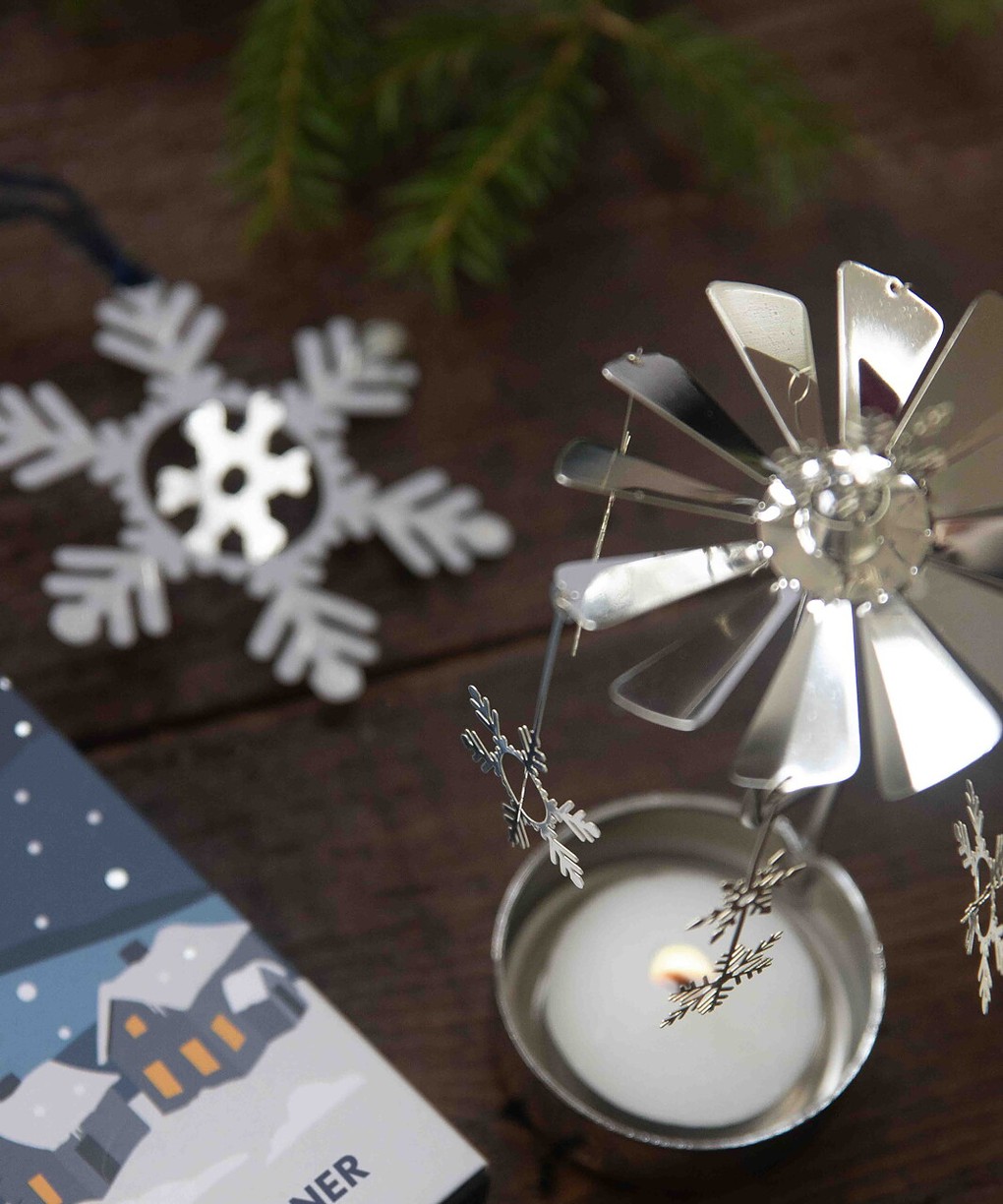 beau-marche-snowfall-tealight-spinner-silver-02